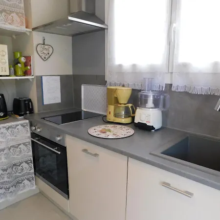 T2 Spacieux Vera Cruz Climatise Avec Parking Proche Apartment Antibes
